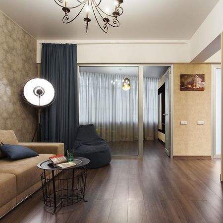 Modern Double Bedroom Apartment In Arkadia Odessa Exterior foto